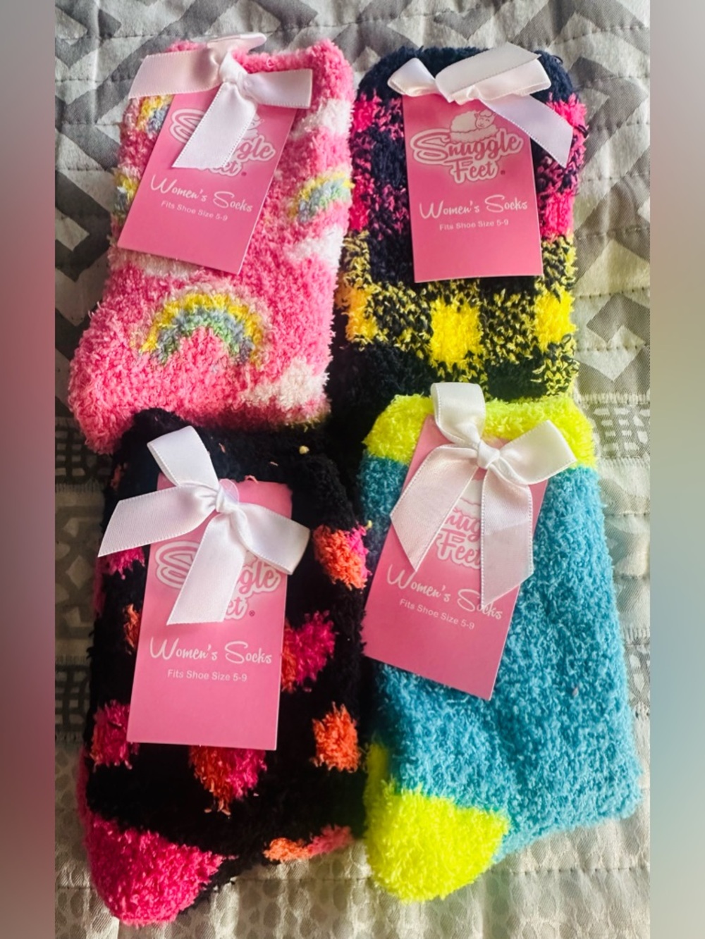 Snuggle Feet Socks bundle - 4 pairs